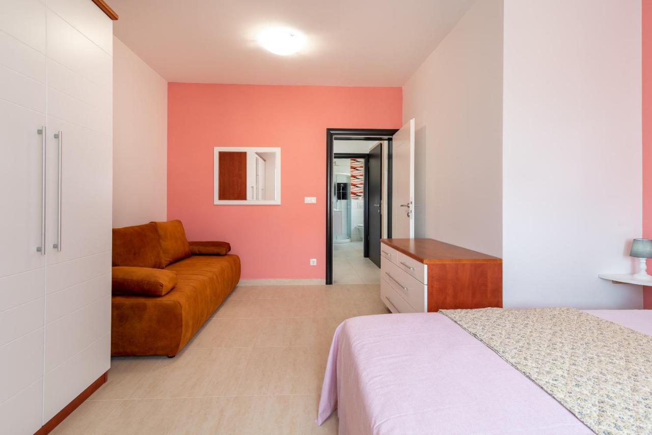 Luxury Sopra